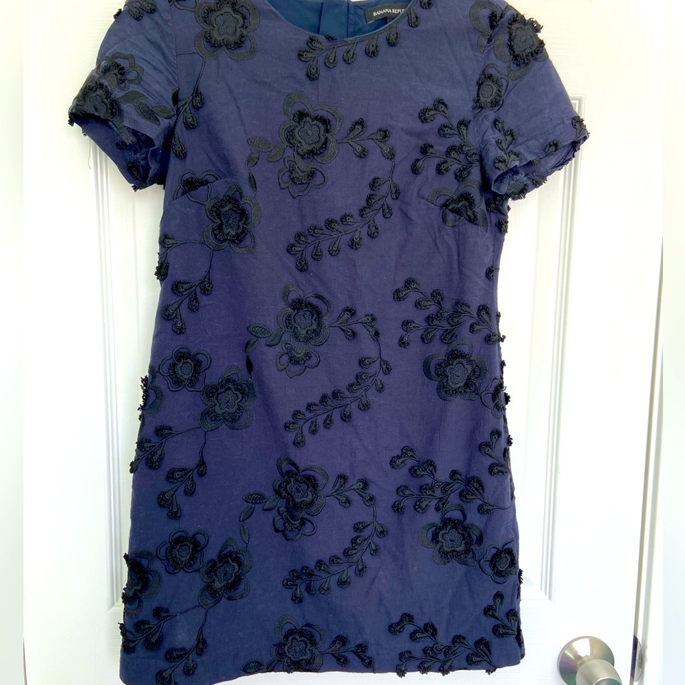 Very CUTE FLOWER TUNIC DRESS PETITE BANANA REPUBLIC